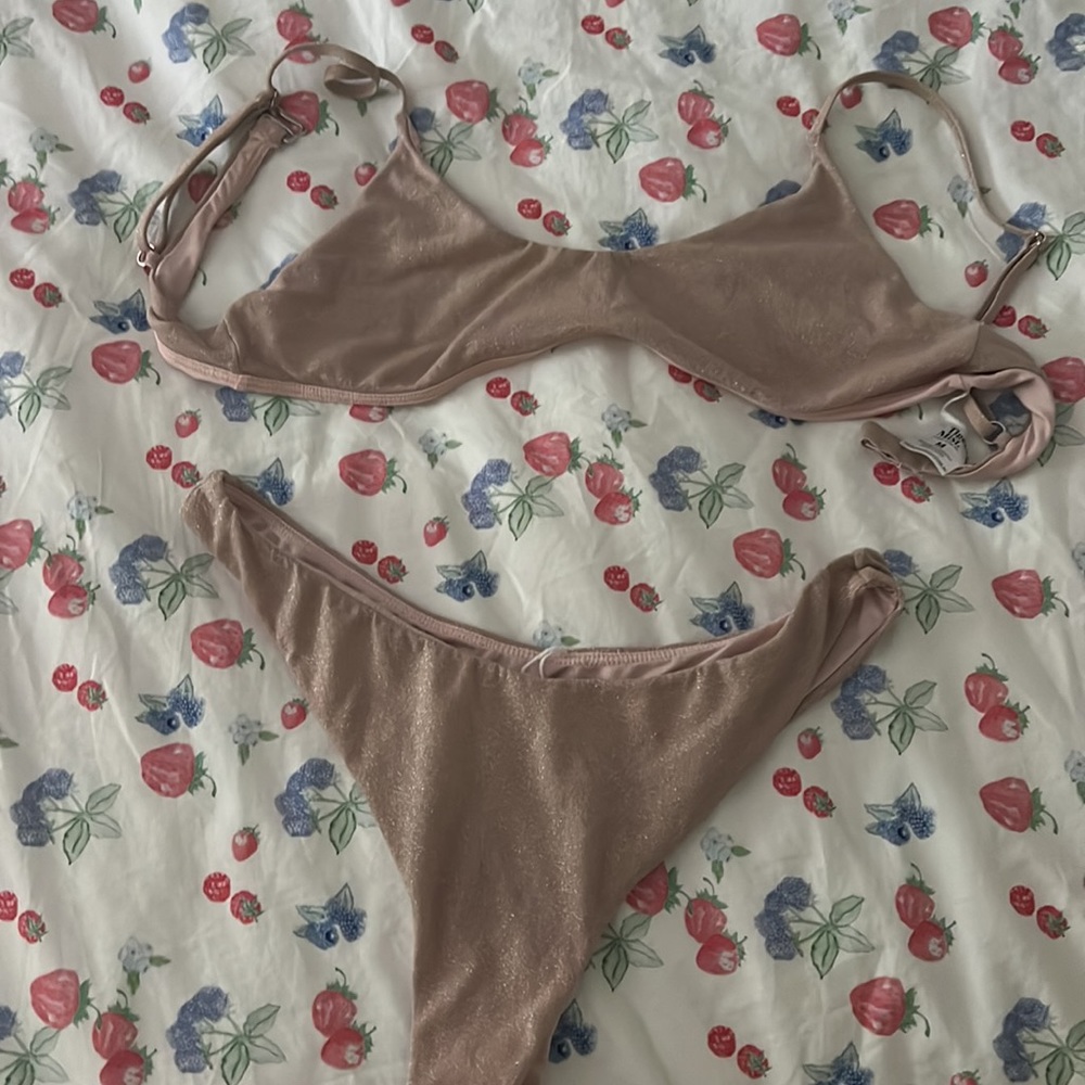 Tigermist sparkly bikini top M bottoms L